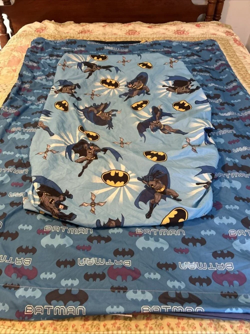 Batman Double sided Comforter Blanket Toddler Size Set Crib Fitted & Flat Sheets